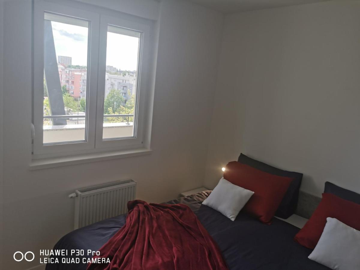 Center Pearl #new#free Reserved Parking In Garage Elevator Direct Access#business And Pleasure#city View&balcony&sunny&cafes&markets&tram#city Center#working Room#2 Toliets#2 Bedrooms Apartment Zagreb
