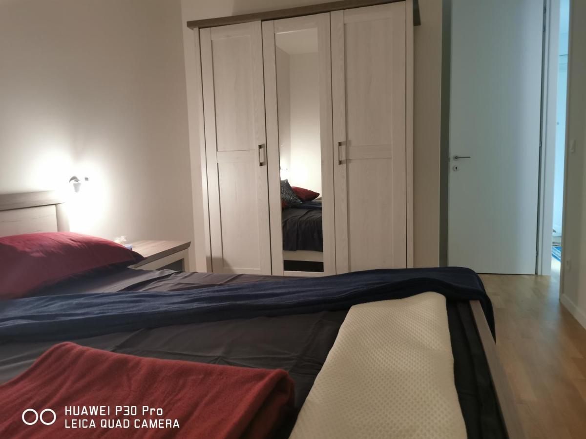 Apartment Center Pearl #new#free Reserved Parking In Garage Elevator Direct Access#business And Pleasure#city View&balcony&sunny&cafes&markets&tram#city Center#working Room#2 Toliets#2 Bedrooms *