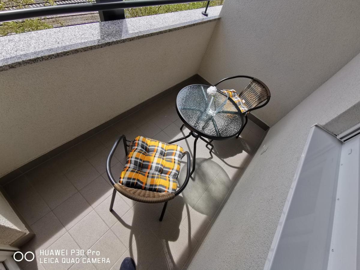 Apartment Center Pearl #new#free Reserved Parking In Garage Elevator Direct Access#business And Pleasure#city View&balcony&sunny&cafes&markets&tram#city Center#working Room#2 Toliets#2 Bedrooms Zagreb