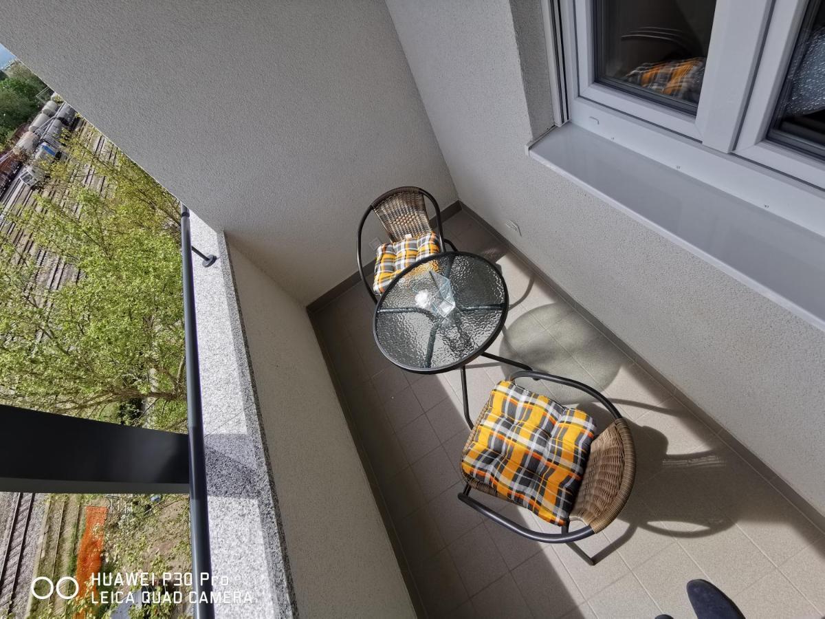 Center Pearl #new#free Reserved Parking In Garage Elevator Direct Access#business And Pleasure#city View&balcony&sunny&cafes&markets&tram#city Center#working Room#2 Toliets#2 Bedrooms Apartment Zagreb